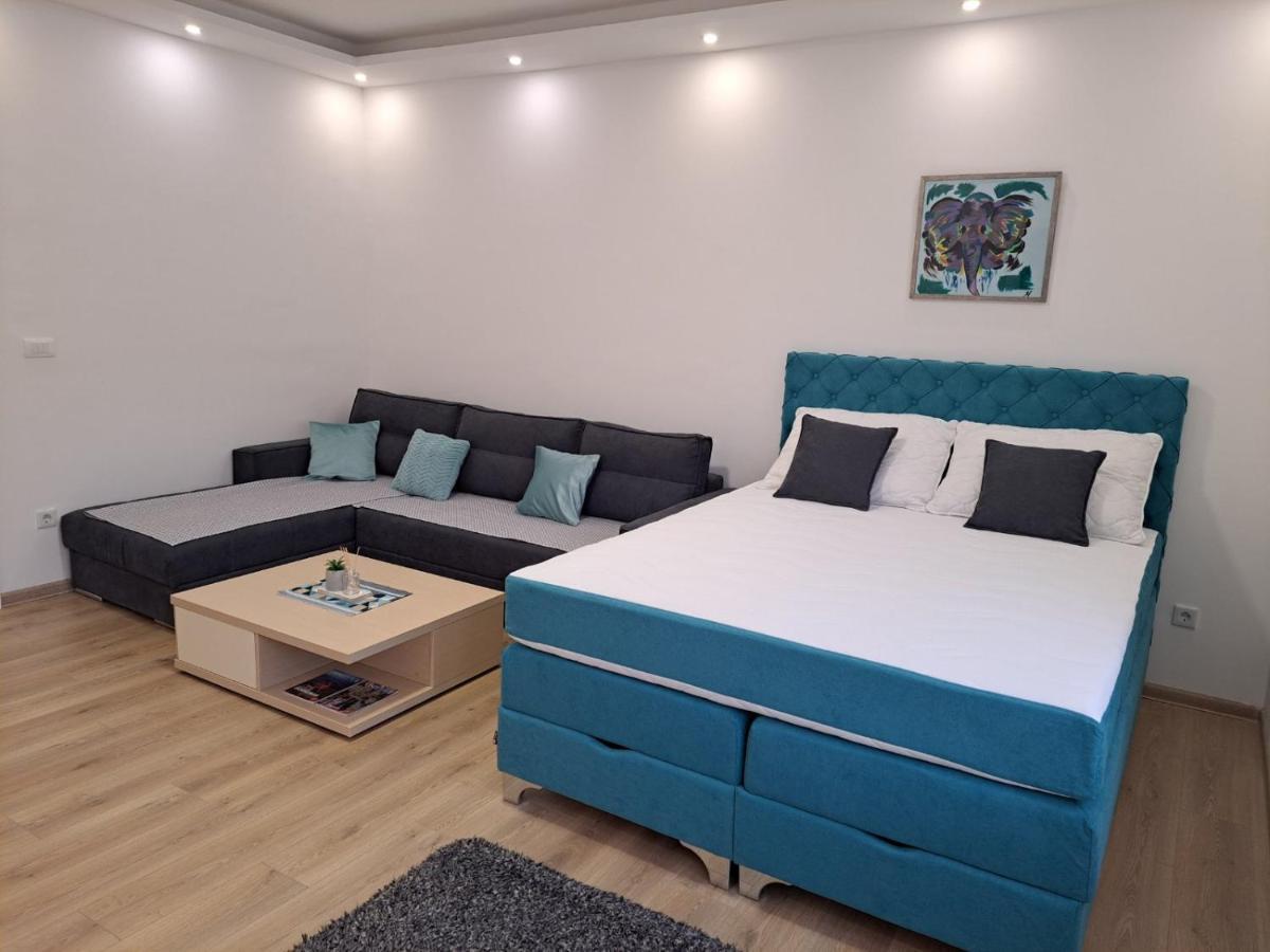Apartman Andrea サラエヴォ エクステリア 写真