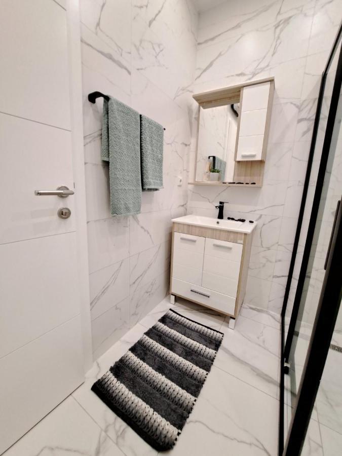 Apartman Andrea サラエヴォ エクステリア 写真
