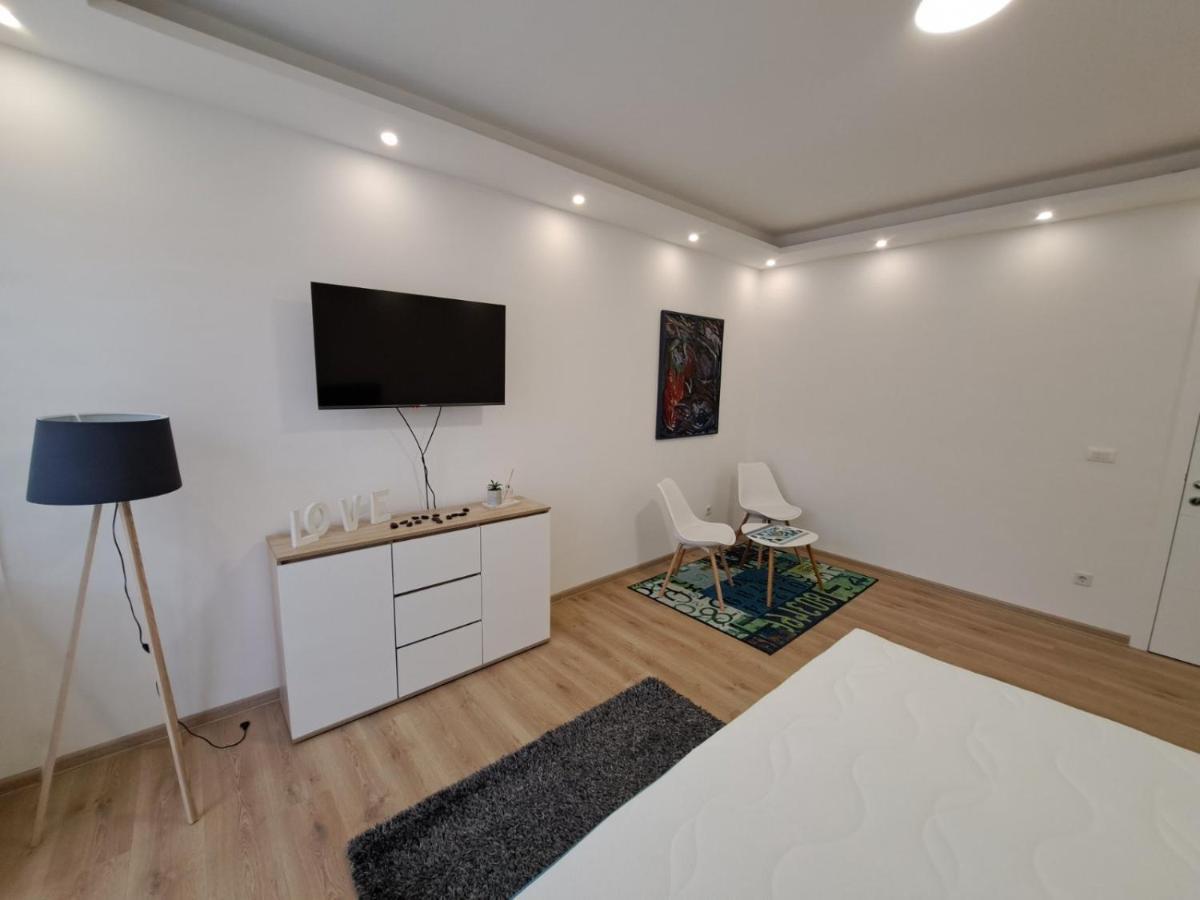 Apartman Andrea サラエヴォ エクステリア 写真