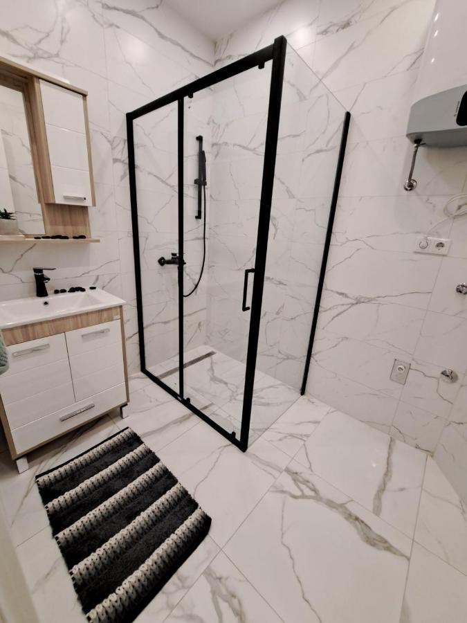 Apartman Andrea サラエヴォ エクステリア 写真