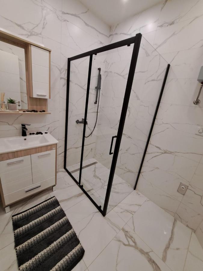 Apartman Andrea サラエヴォ エクステリア 写真